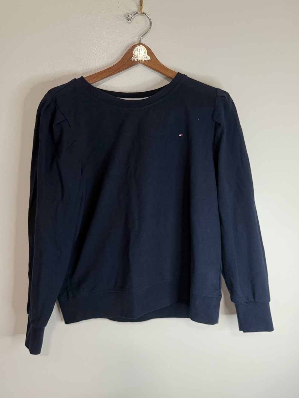 Tommy Hilfiger womens Navy Crewneck Sweatshirt puff sleeves size large